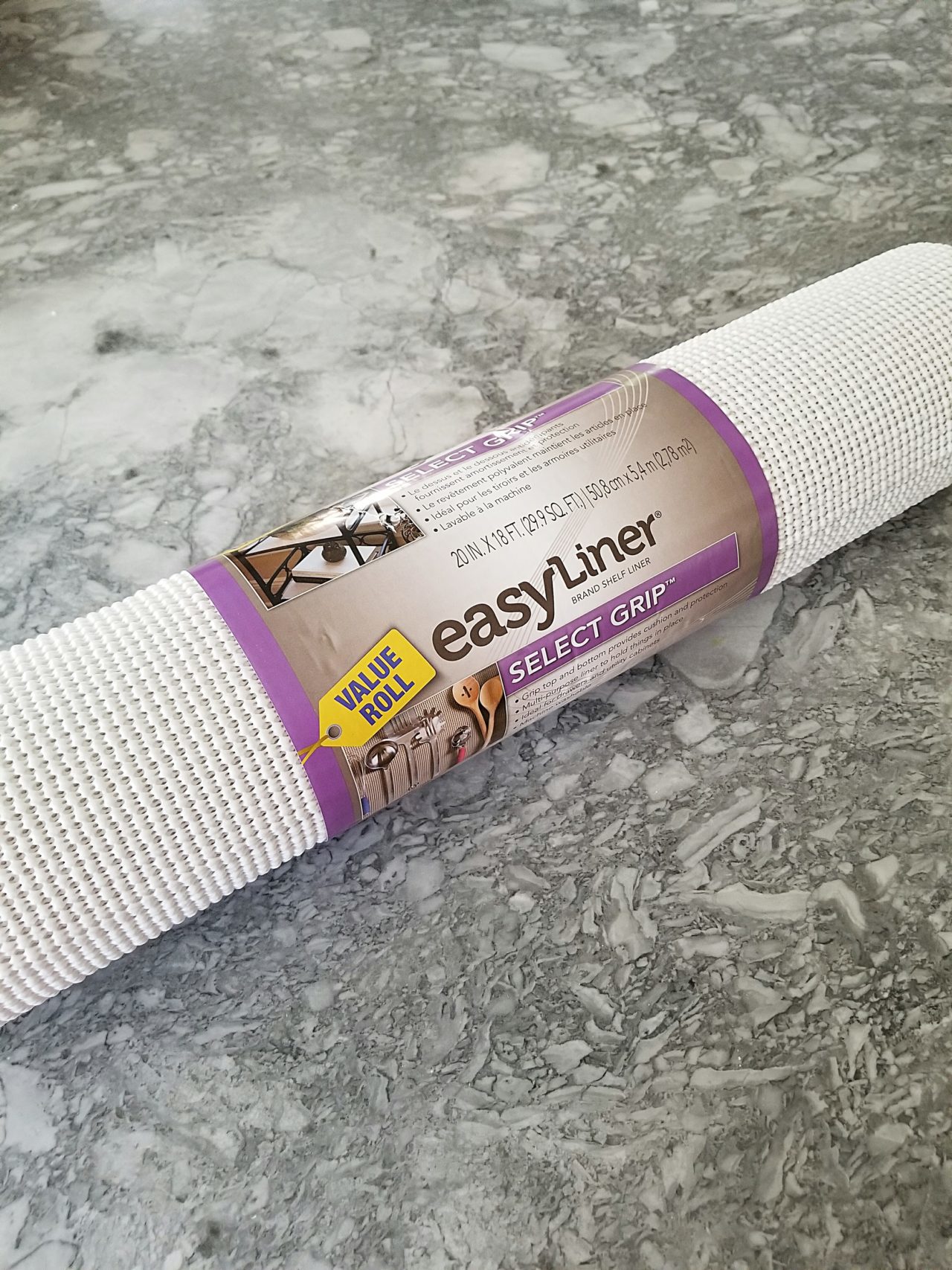 Duck Brand Easy Liner Original Grip 20 x 7' Shelf Liner | White