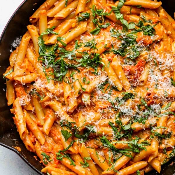 One Pan Creamy Tomato Pasta